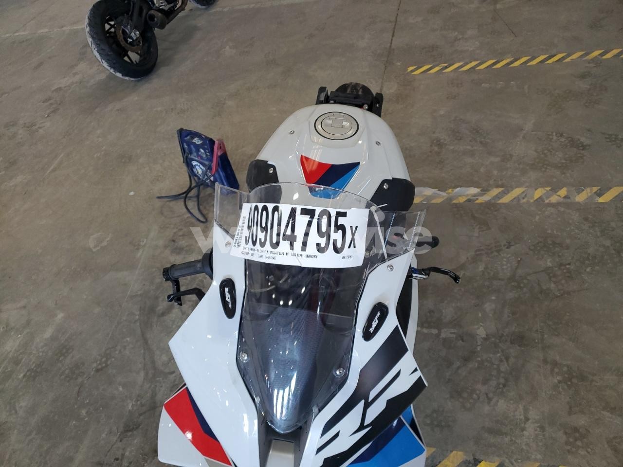 Photo 5 of 2025 BMW S 1000 RR (VIN WB10P2300S6L62491)