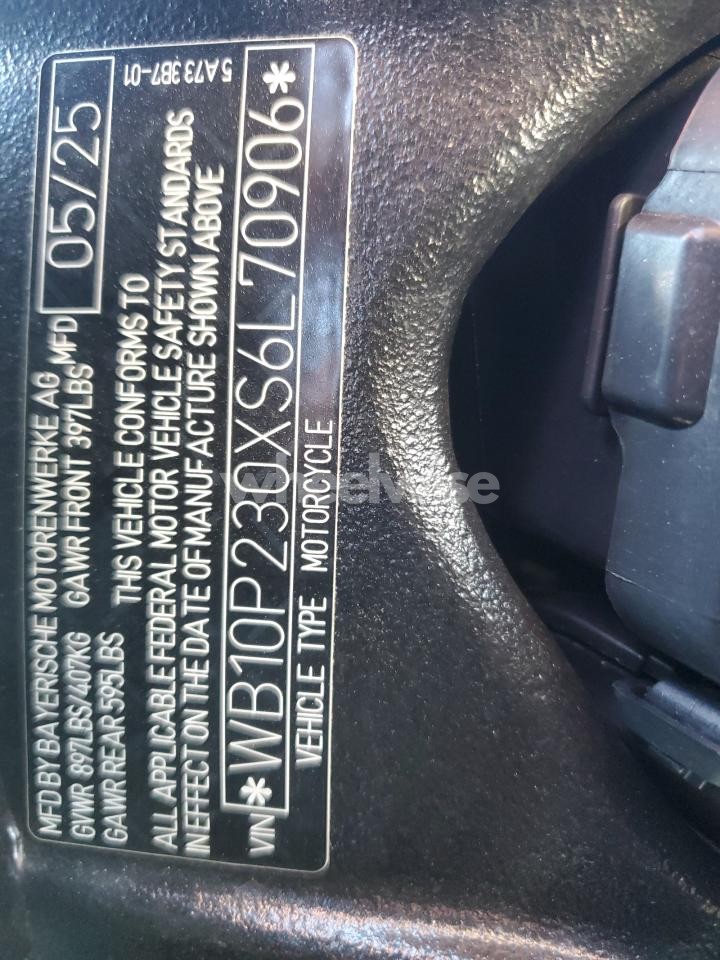 Photo 9 of 2025 BMW S 1000 RR (VIN WB10P230XS6L70906)