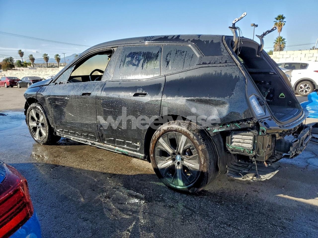 Photo 2 of 2024 BMW IX XDRIVE50 (VIN WB523CF00RCN39234)