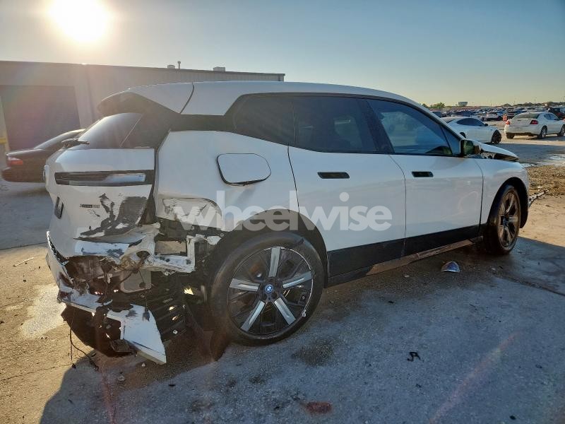 Photo 7 of 2023 BMW IX XDRIVE50 (VIN WB523CF02PCM03152)