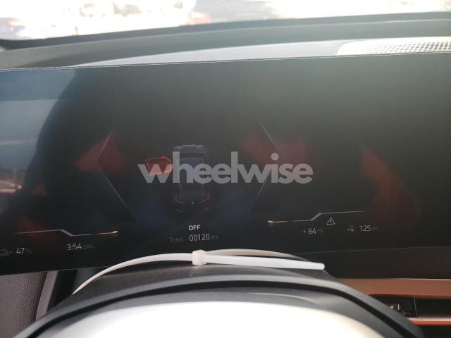 Photo 4 of 2024 BMW IX XDRIVE50 (VIN WB523CF02RCR66494)