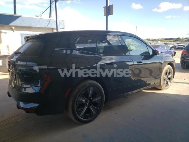 Photo 6 of 2024 BMW IX XDRIVE50 (VIN WB523CF02RCR66494)