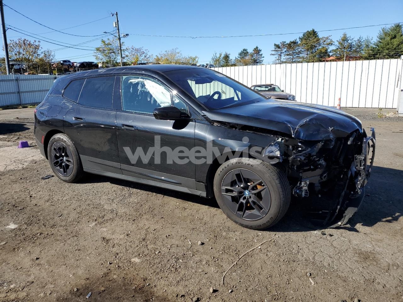 Photo 4 of 2024 BMW IX XDRIVE50 (VIN WB523CF05RCN36829)