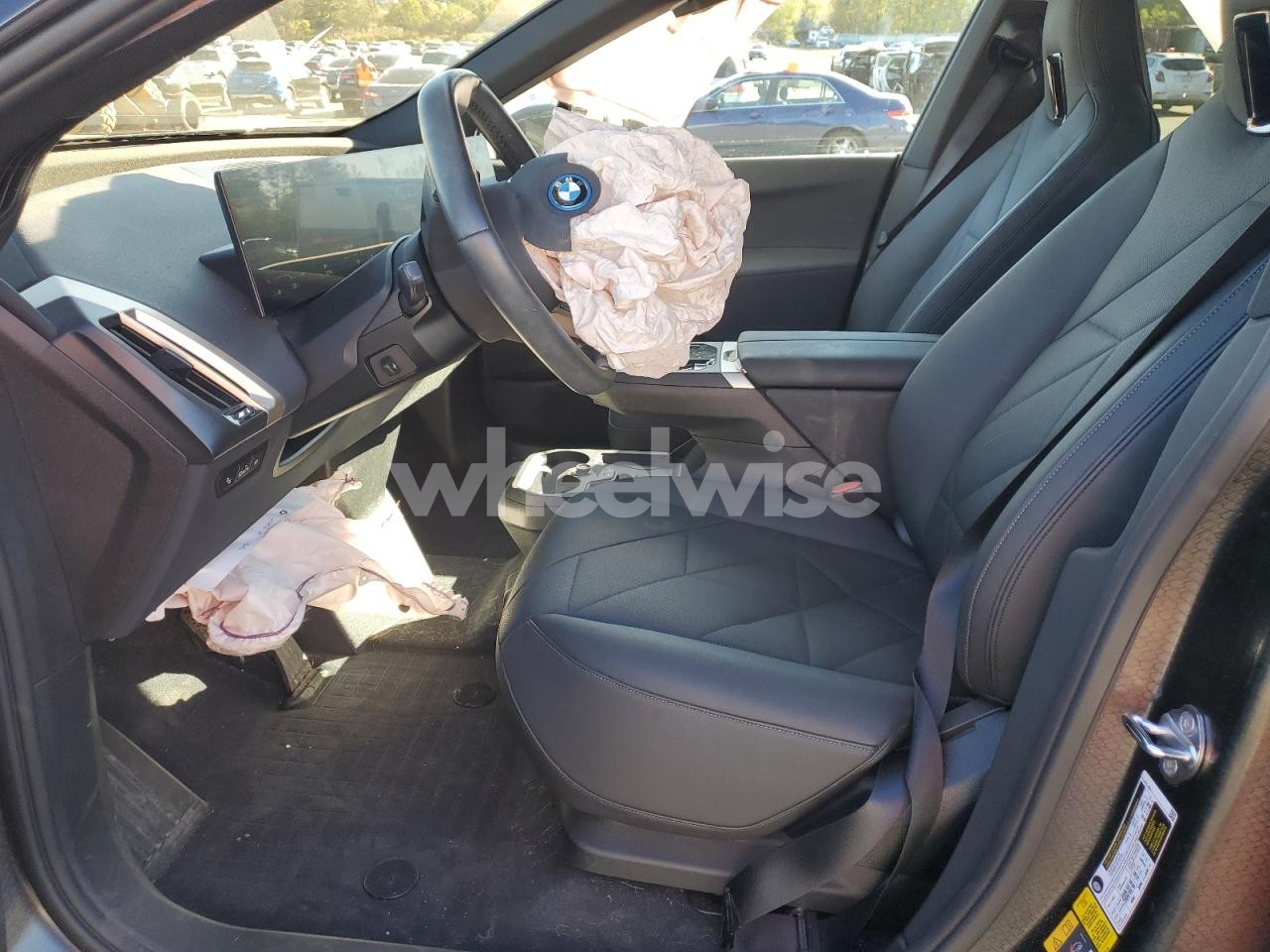 Photo 7 of 2024 BMW IX XDRIVE50 (VIN WB523CF05RCN36829)