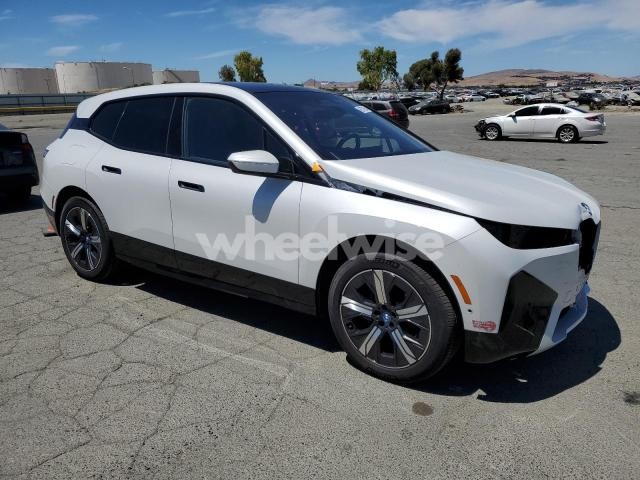 Photo 4 of 2024 BMW IX XDRIVE50 (VIN WB523CF07RCP98948)