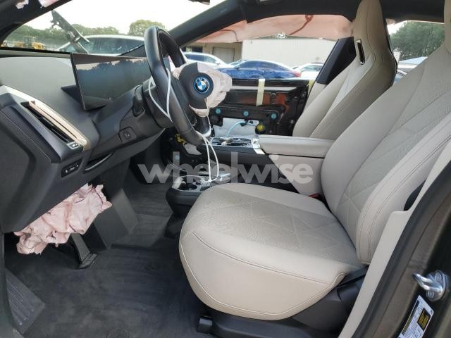 Photo 3 of 2023 BMW IX XDRIVE50 (VIN WB523CF09PCL18518)