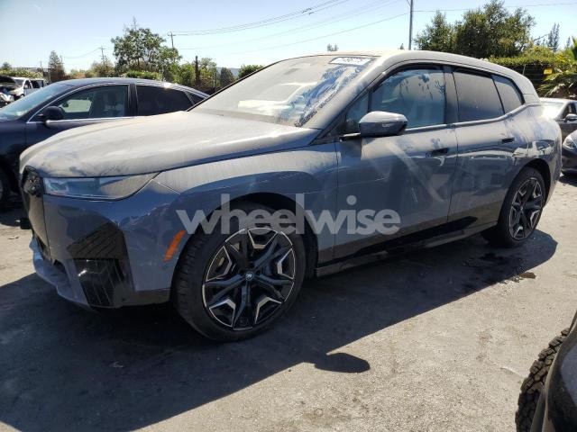 2024 BMW IX XDRIVE50 (VIN WB523CF0XRCN62357) main photo
