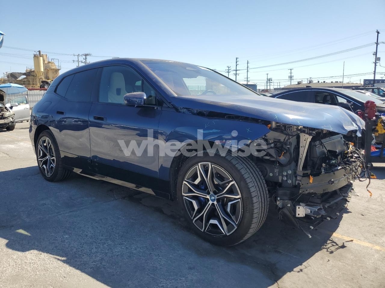 Photo 4 of 2025 BMW IX XDRIVE50 (VIN WB523CF0XSCS38055)