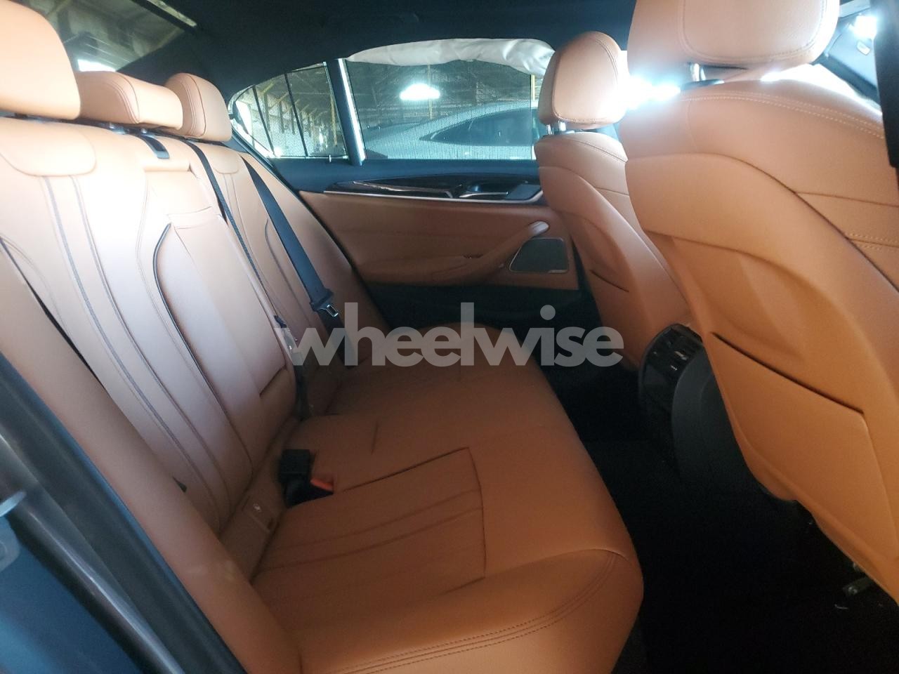 Photo 10 of 2021 BMW 530E (VIN WBA13AG09MCH08825)