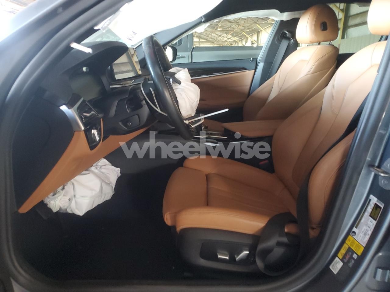 Photo 7 of 2021 BMW 530E (VIN WBA13AG09MCH08825)