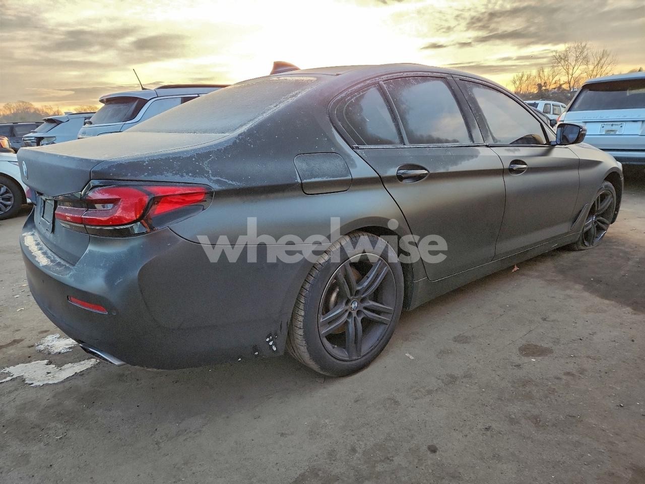Photo 3 of 2021 BMW 530 XI (VIN WBA13BJ01MWX16167)