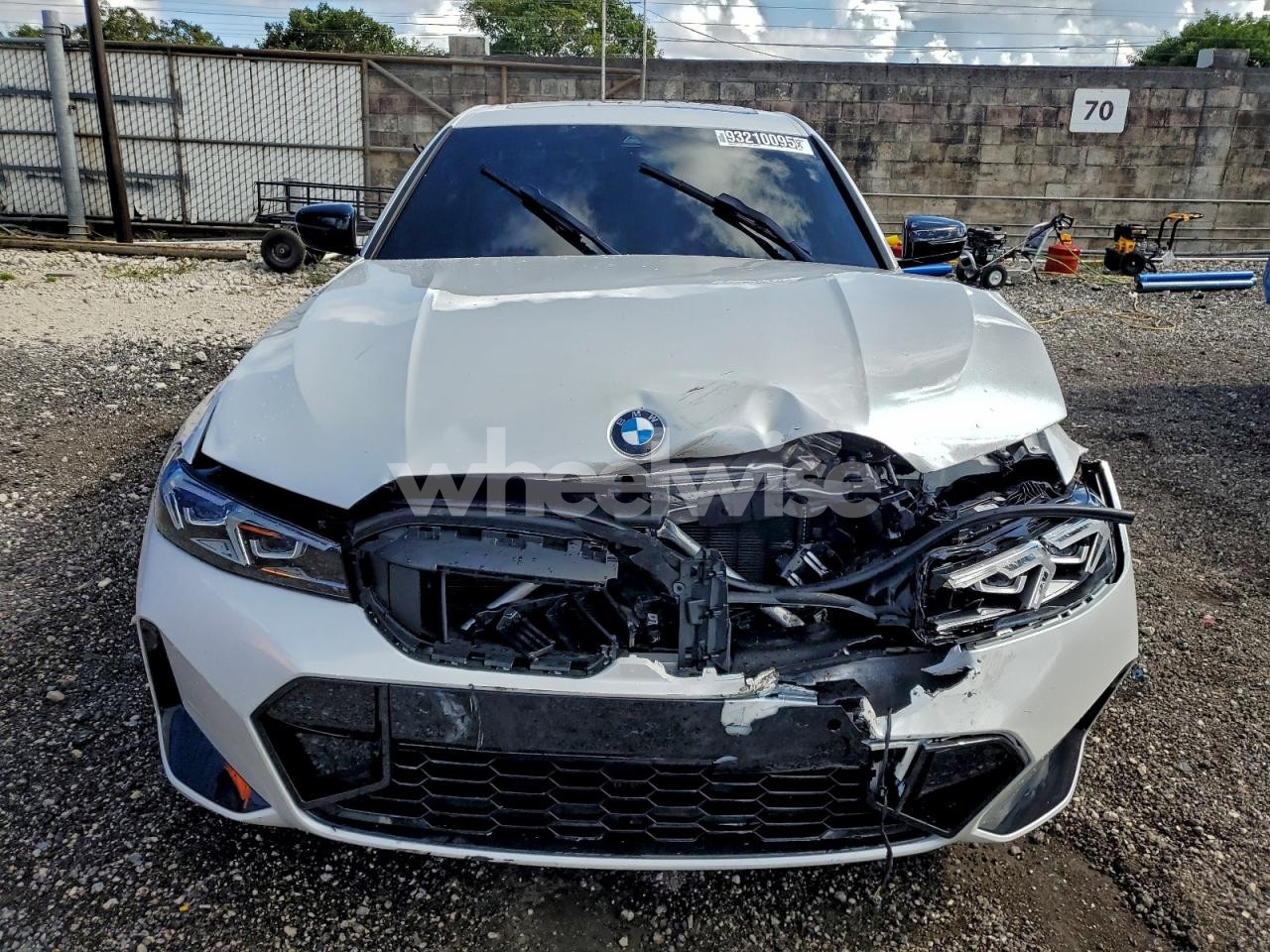 Photo 5 of 2025 B M W 3 SERIES 4D SEDAN 330I XDRIVE MSPORT (VIN WBA23LA08SFV46378)