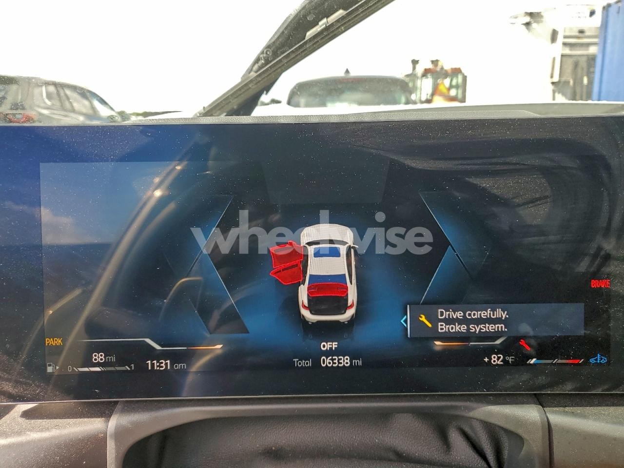 Photo 9 of 2025 B M W 3 SERIES 4D SEDAN 330I XDRIVE MSPORT (VIN WBA23LA08SFV46378)