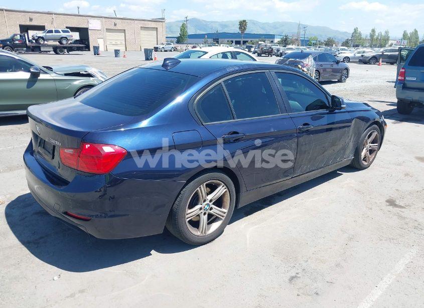 Photo 4 of 2013 Bmw 328i (VIN WBA3A5C50DF352638)