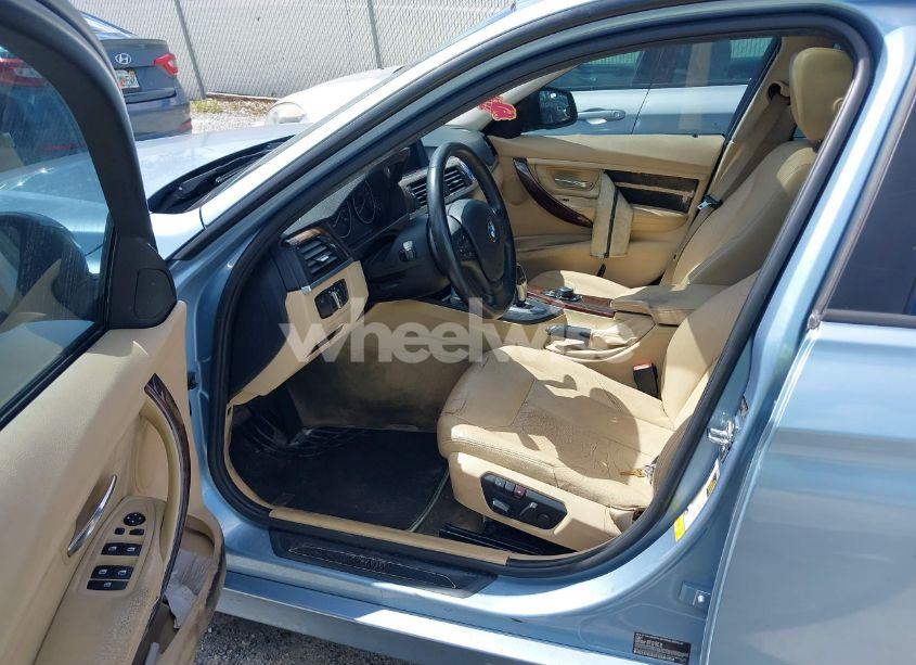 Photo 5 of 2013 Bmw 328i (VIN WBA3A5C55DF351419)