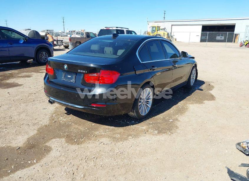 Photo 4 of 2012 Bmw 328i (VIN WBA3A5C58CF256254)