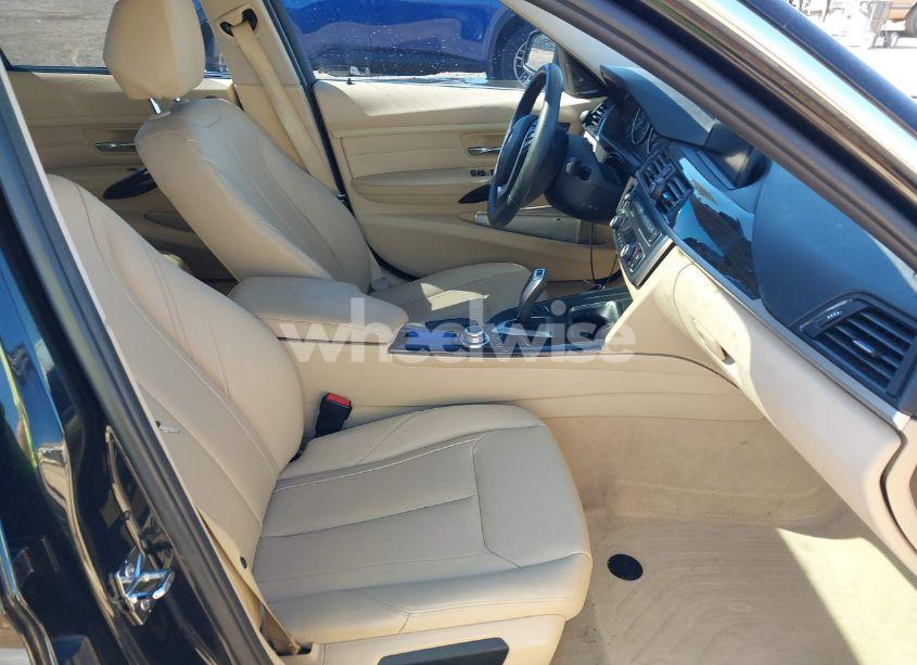 Photo 5 of 2012 Bmw 328i (VIN WBA3A5C58CF256254)