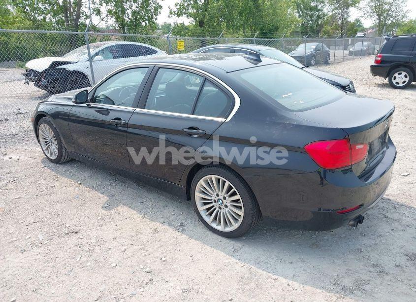 Photo 3 of 2012 Bmw 328i (VIN WBA3A5C58CF341966)