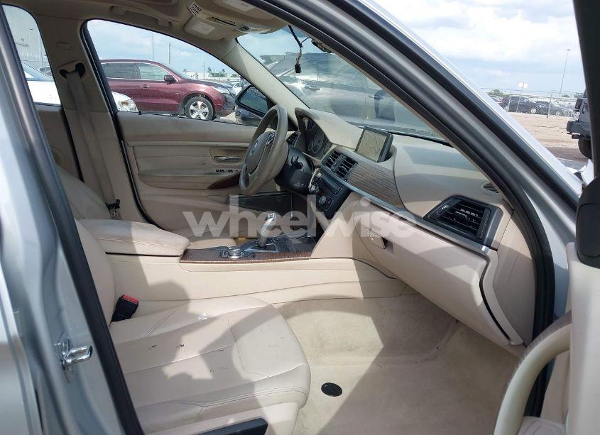 Photo 5 of 2012 Bmw 328i (VIN WBA3A5C5XCF256465)