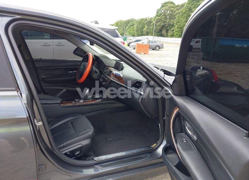 Photo 5 of 2013 Bmw 328i (VIN WBA3A5C5XDF353098)