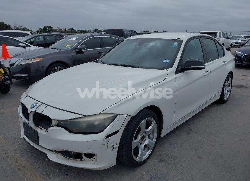 Photo 2 of 2013 Bmw 328i (VIN WBA3A5C5XDF354901)