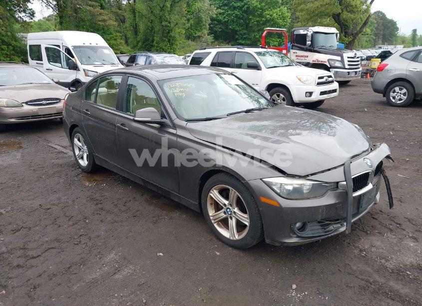 2013 Bmw 328i (VIN WBA3A5G53DNP24506) main photo