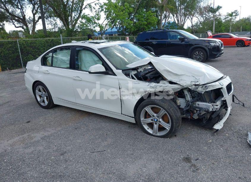 2013 Bmw 328i (VIN WBA3A5G55DNP19761) main photo