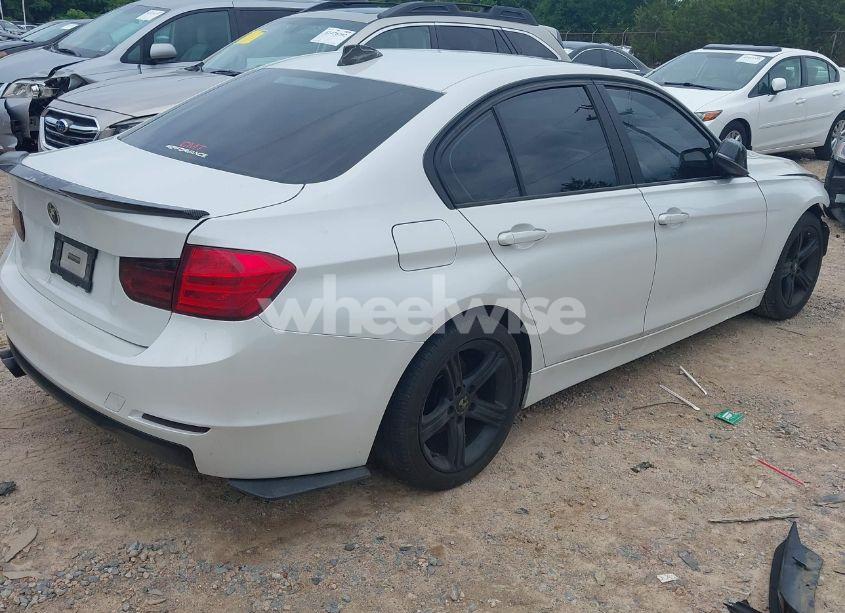 Photo 4 of 2012 Bmw 328i (VIN WBA3A5G56CNP15801)