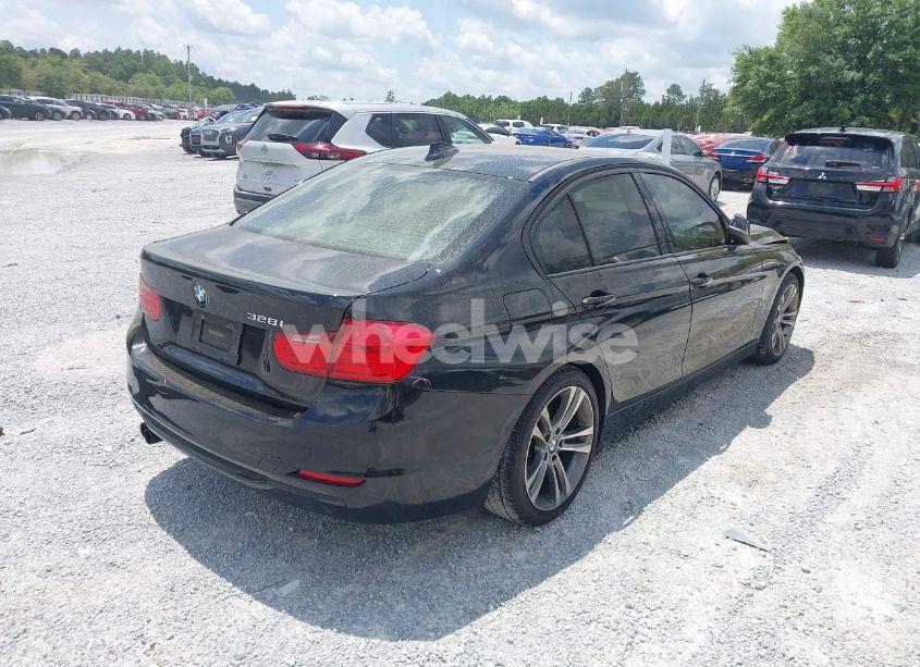 Photo 4 of 2013 Bmw 328i (VIN WBA3A5G56DNP22491)