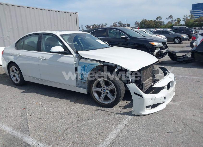 2015 Bmw 328i (VIN WBA3A5G56FNS90603) main photo