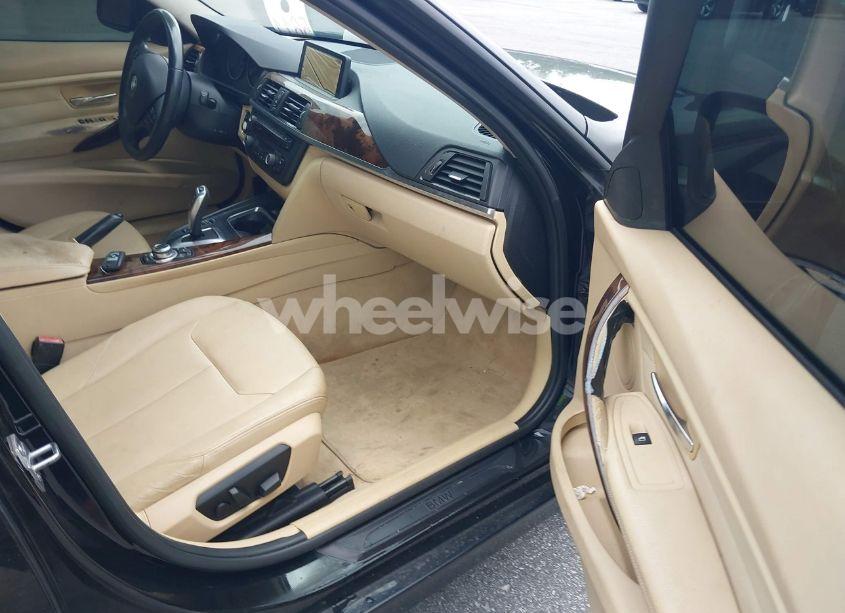 Photo 5 of 2013 Bmw 328i (VIN WBA3A5G57DNP25173)