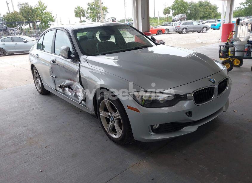 2013 Bmw 328i (VIN WBA3A5G58DNP18975) main photo