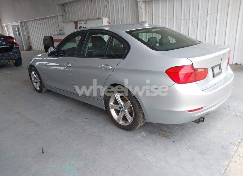 Photo 3 of 2013 Bmw 328i (VIN WBA3A5G58DNP18975)
