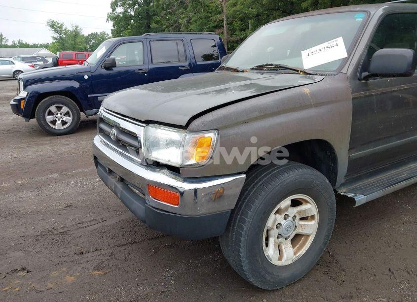 Photo 6 of 1998 Toyota 4runner SR5 V6 (VIN WBA3A5G5XDN******)