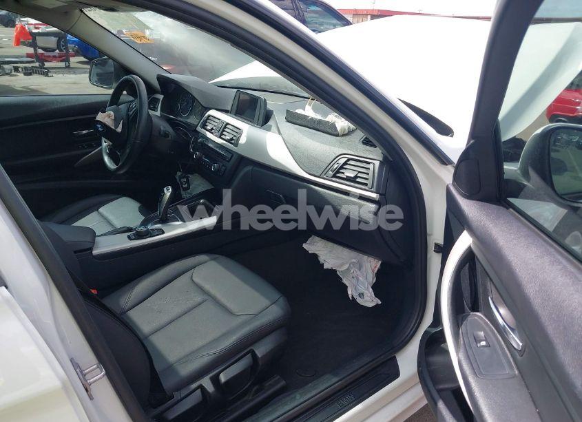 Photo 5 of 2015 Bmw 320i (VIN WBA3B1C55FK136333)