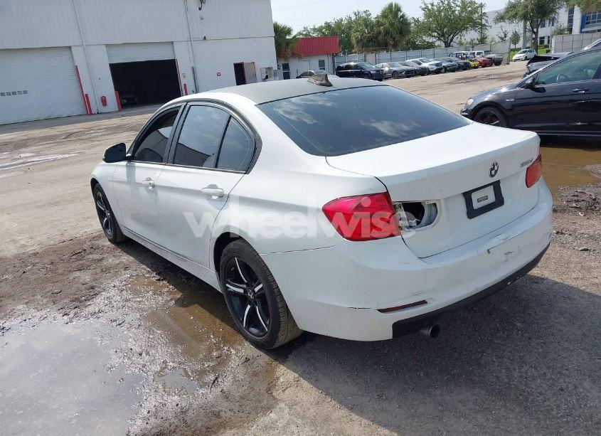 Photo 3 of 2013 Bmw 320i N/A (VIN WBA3B1C5XDK129200)