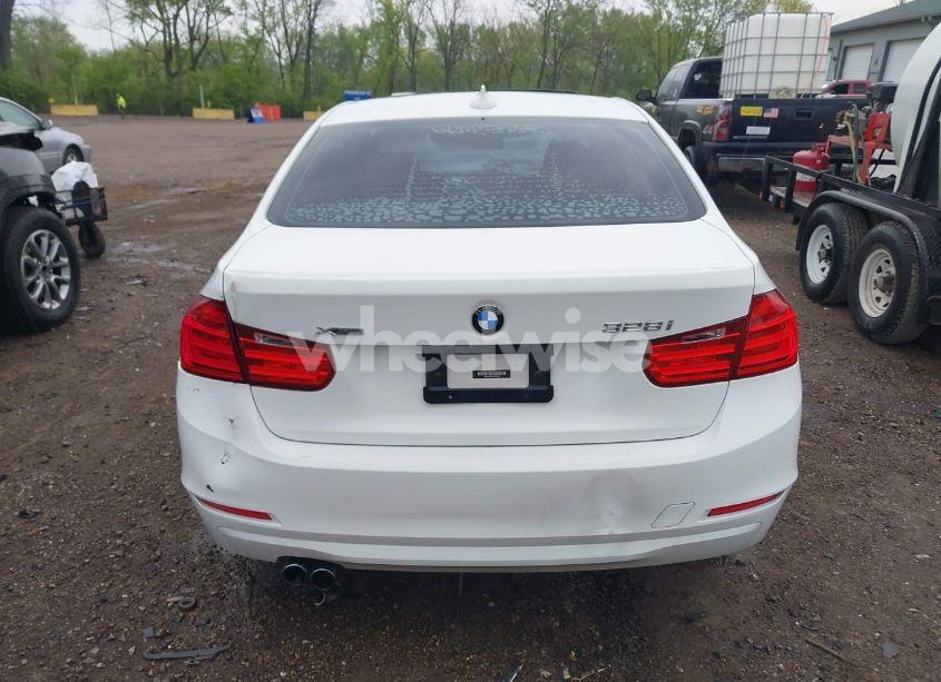 Photo 16 of 2015 Bmw 328i XDRIVE (VIN WBA3B3C58FF546547)