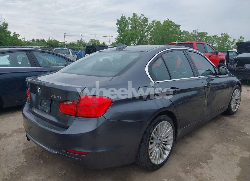 Photo 4 of 2013 Bmw 328i XDRIVE (VIN WBA3B3C59DF532668)