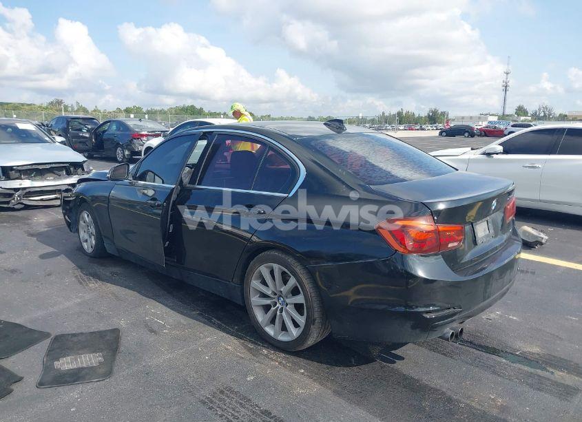 Photo 3 of 2013 Bmw 328i XDRIVE (VIN WBA3B3C59DJ810112)