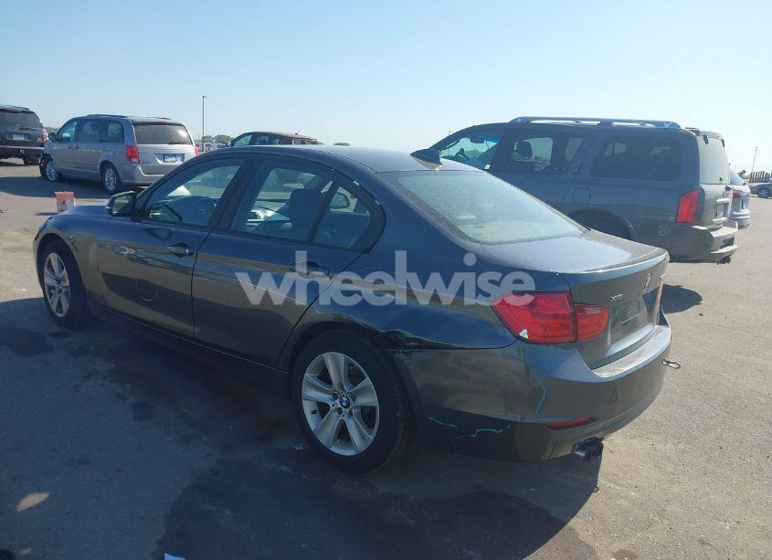 Photo 3 of 2013 Bmw 328i XDRIVE (VIN WBA3B5C52DF138926)