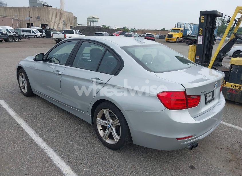 Photo 3 of 2013 Bmw 328i XDRIVE (VIN WBA3B5C56DF596873)