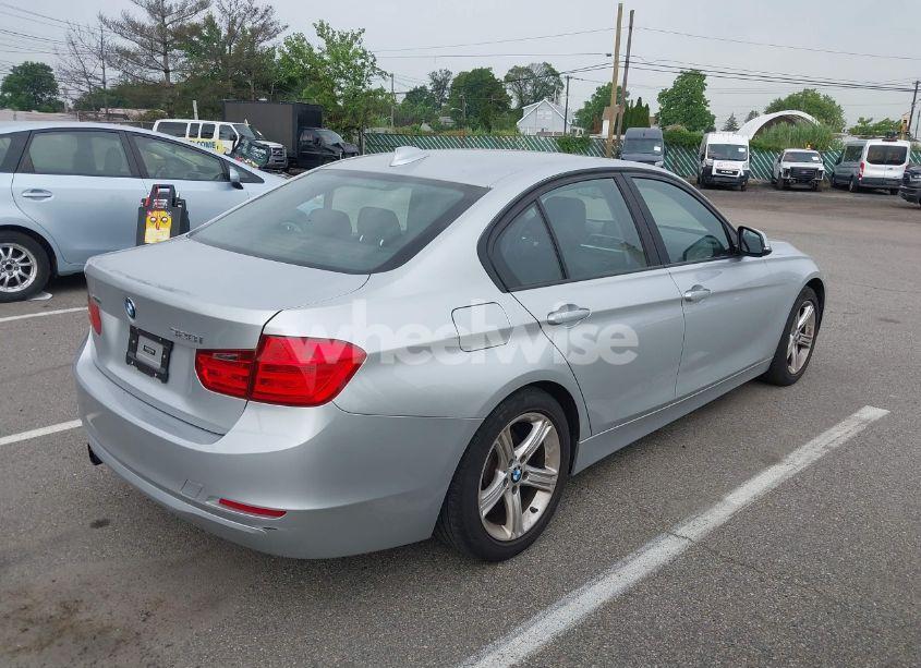 Photo 4 of 2013 Bmw 328i XDRIVE (VIN WBA3B5C56DF596873)