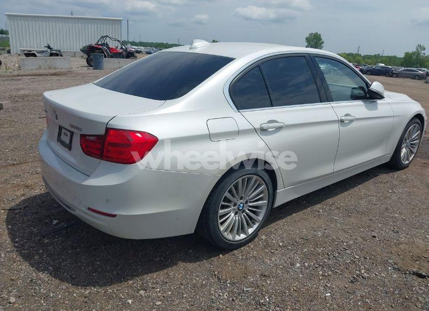 Photo 4 of 2013 Bmw 328i XDRIVE (VIN WBA3B5C58DF138817)