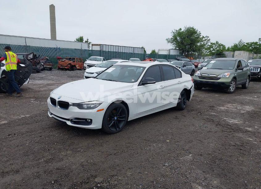 Photo 2 of 2013 Bmw 328i XDRIVE (VIN WBA3B5G55DNS04742)