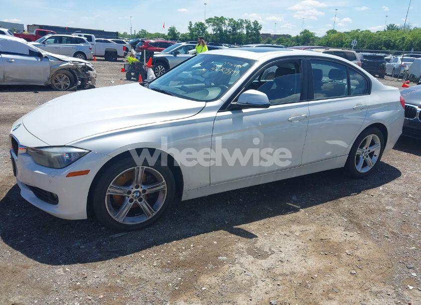 Photo 2 of 2013 Bmw 328i XDRIVE (VIN WBA3B5G55DNS04935)