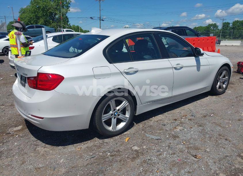 Photo 4 of 2013 Bmw 328i XDRIVE (VIN WBA3B5G55DNS04935)