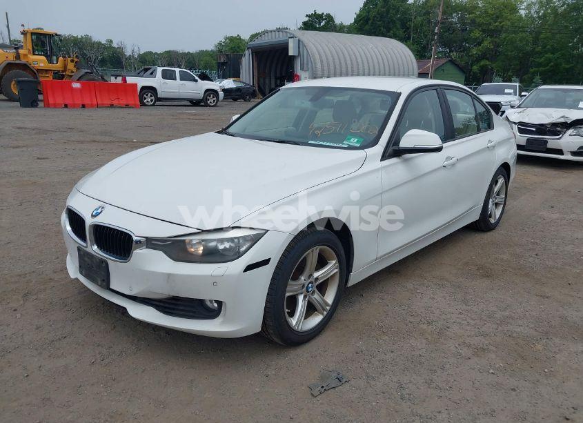Photo 2 of 2015 Bmw 328i XDRIVE (VIN WBA3B5G55FNS17395)