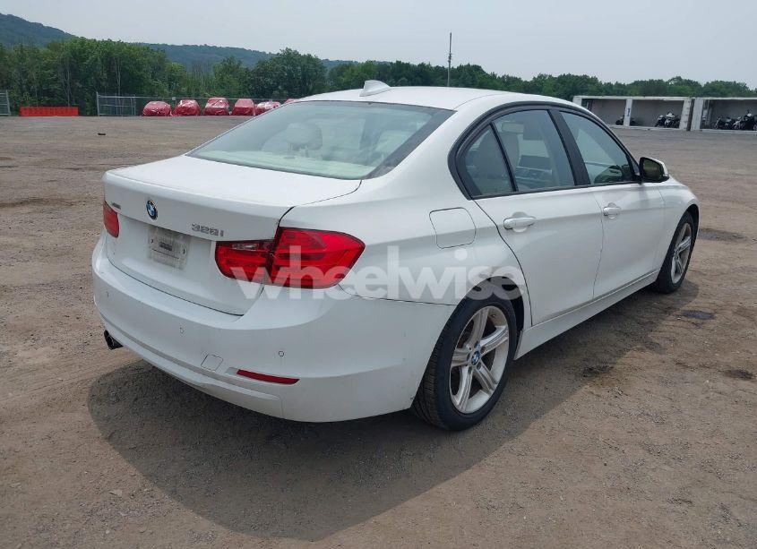 Photo 4 of 2015 Bmw 328i XDRIVE (VIN WBA3B5G55FNS17395)