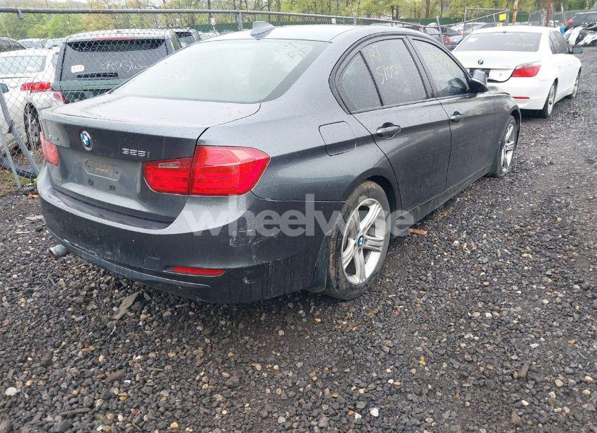 Photo 4 of 2013 Bmw 328i XDRIVE (VIN WBA3B5G5XDNS04431)