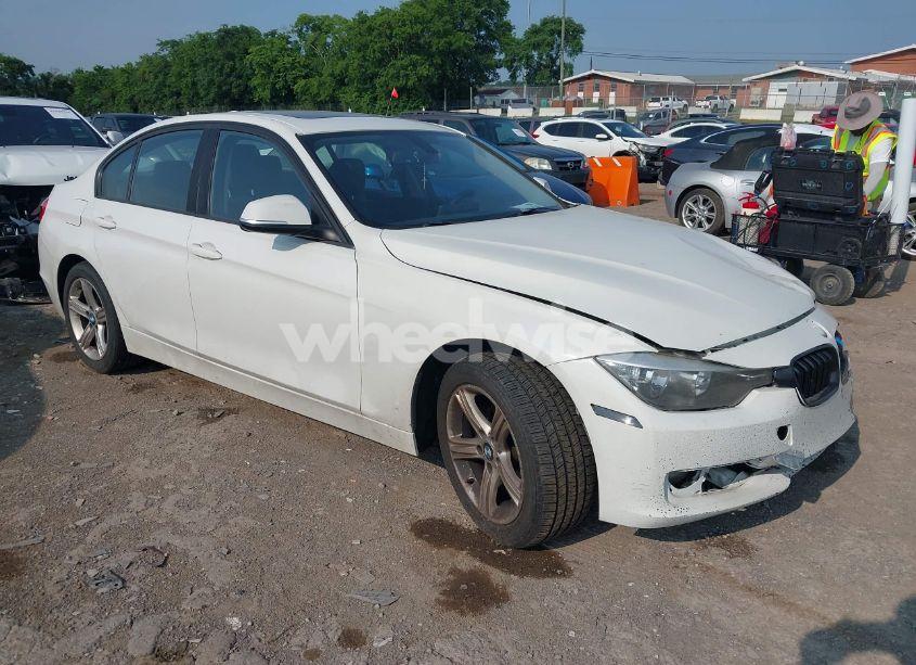 2015 Bmw 328i XDRIVE (VIN WBA3B5G5XFNS17926) main photo